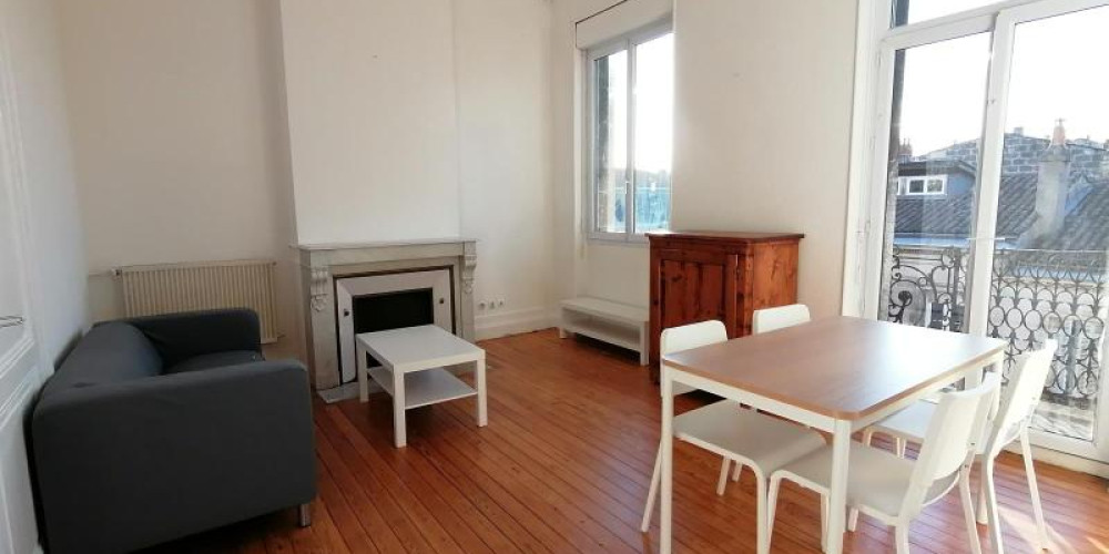 appartement à BORDEAUX (33800)