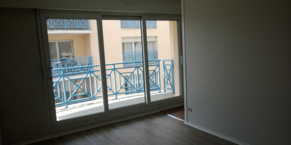 appartement à BORDEAUX (33000)