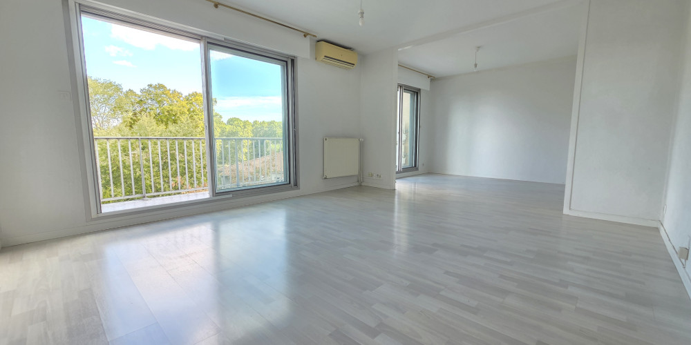 appartement à MERIGNAC (33700)