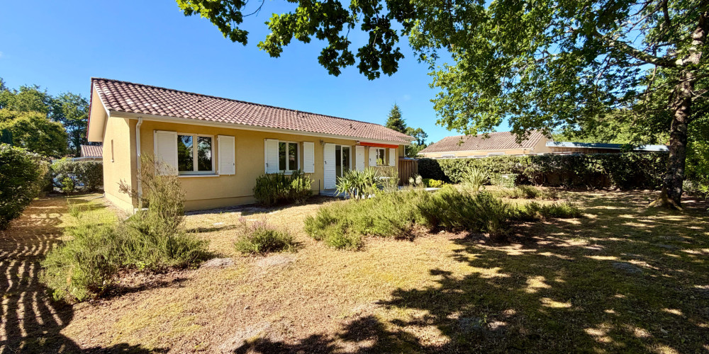 maison à ARES (33740)