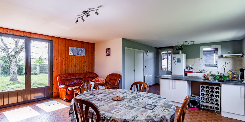 maison à STE COLOMBE (33350)