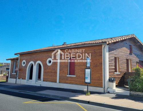 maison  LE HAILLAN