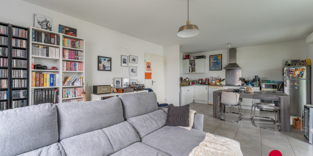 appartement à BORDEAUX (33300)