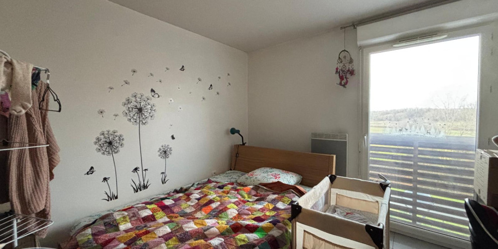 appartement à EYSINES (33320)