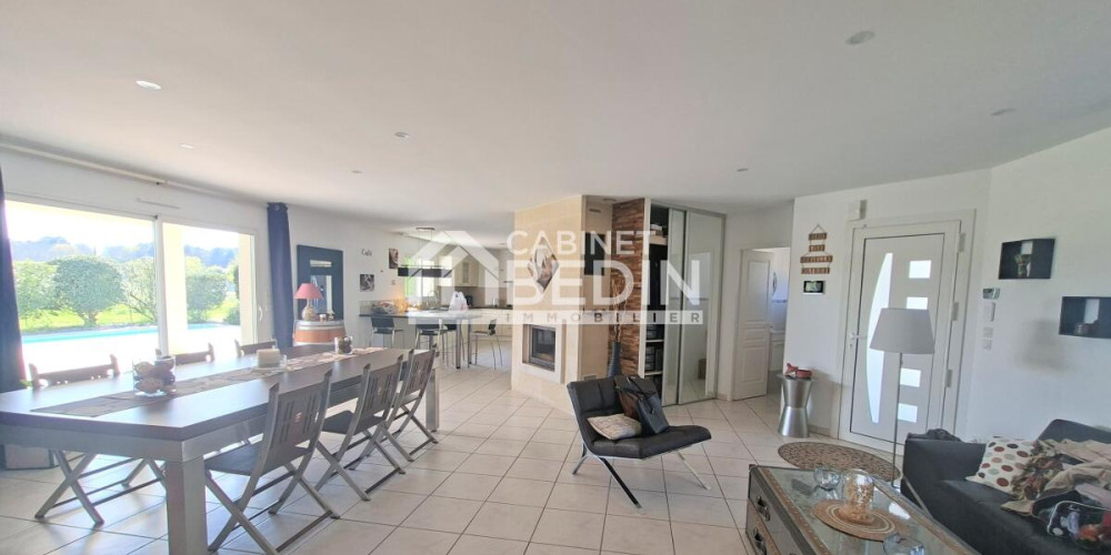 maison à LA BREDE (33650)