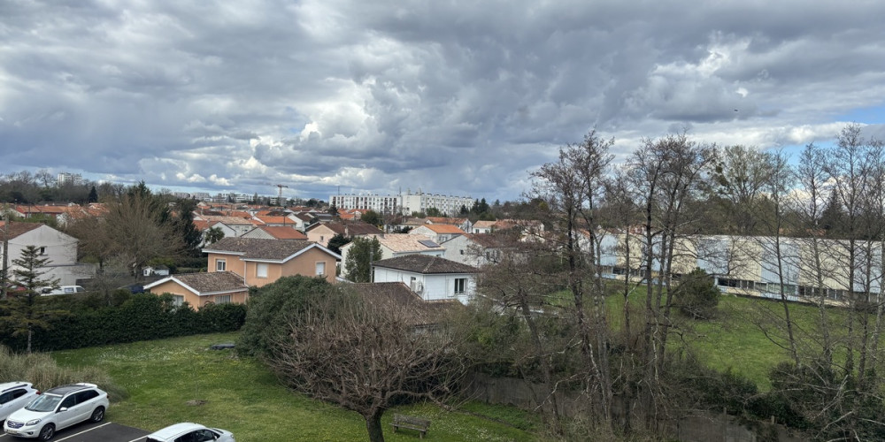 appartement à MERIGNAC (33700)