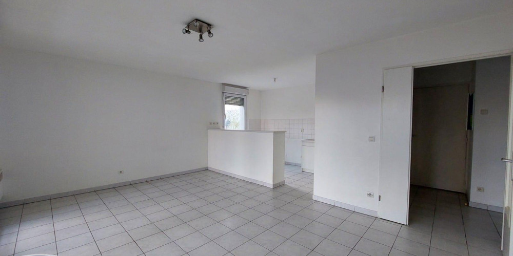 appartement à BORDEAUX (33800)