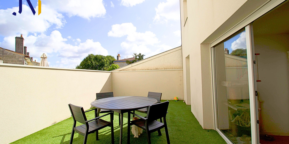 appartement à BORDEAUX (33000)