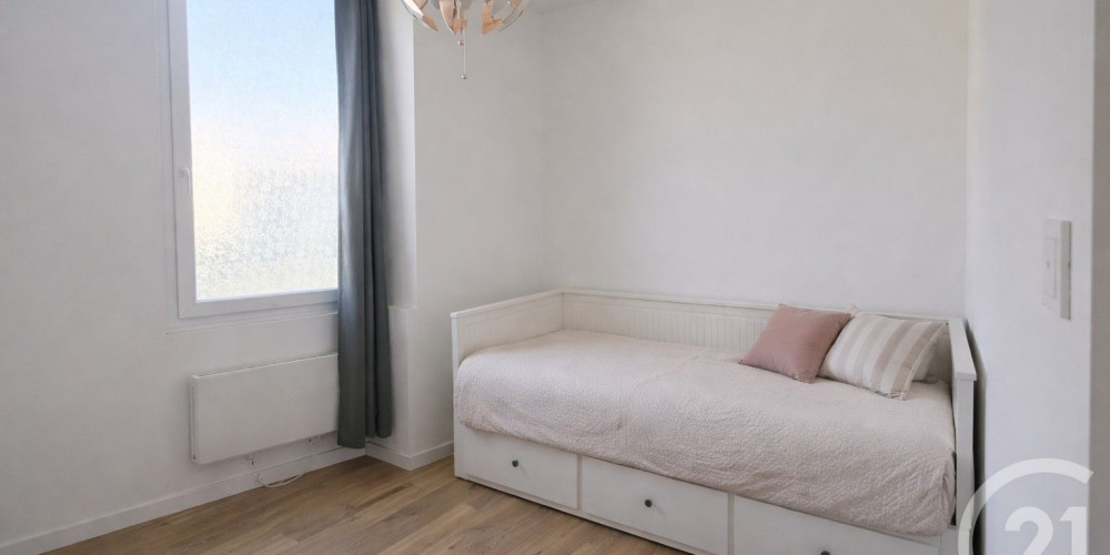 maison à CASTRES GIRONDE (33640)