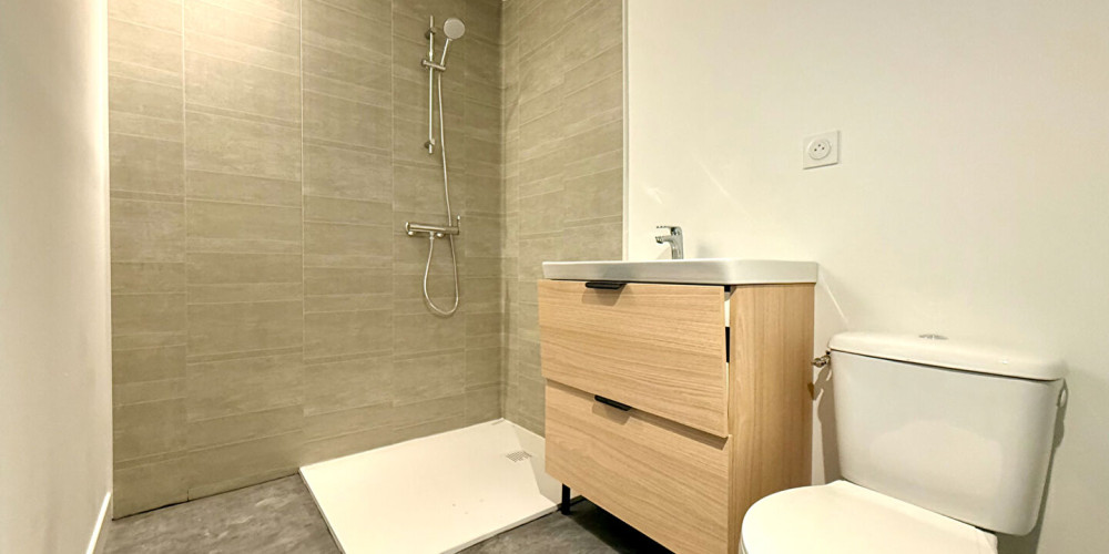 appartement à CREON (33670)