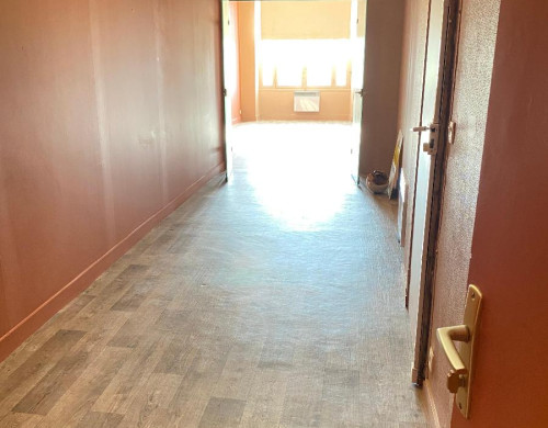 local commercial  BORDEAUX