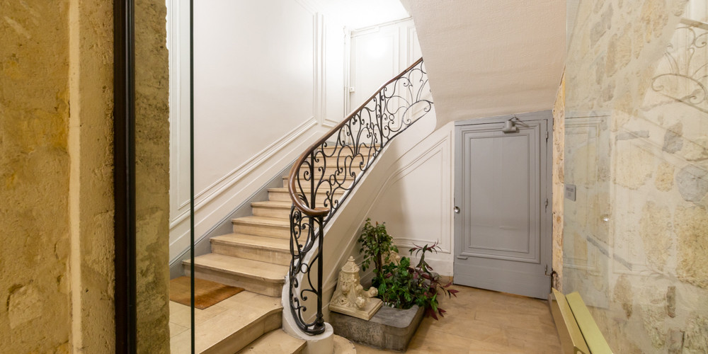 appartement à BORDEAUX (33000)