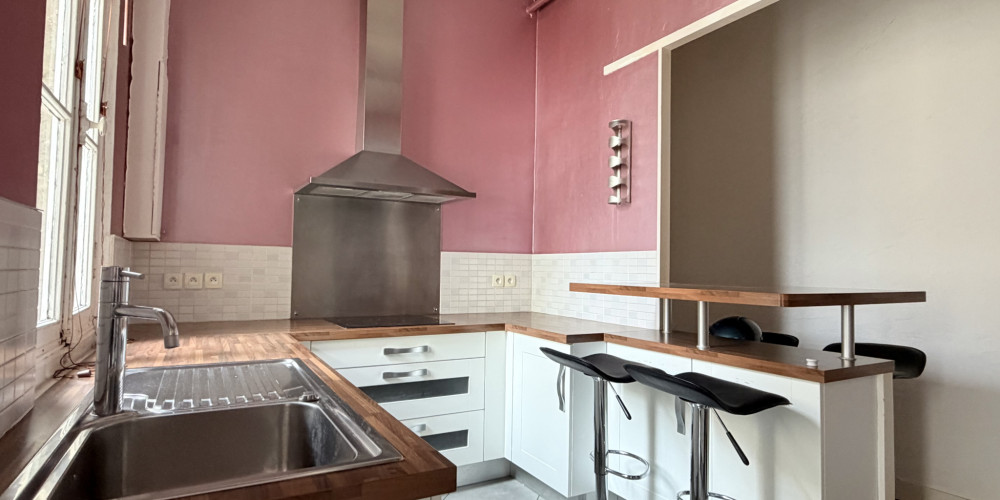 appartement à BORDEAUX (33000)