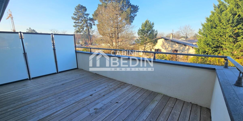 appartement à ST JEAN D ILLAC (33127)