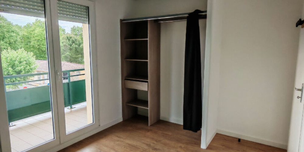 appartement à LE BARP (33114)
