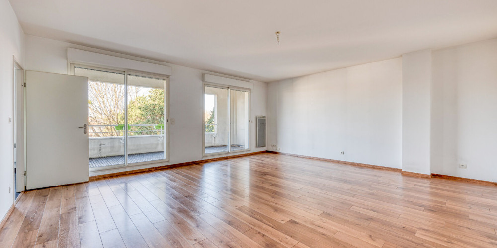 appartement à BORDEAUX (33200)