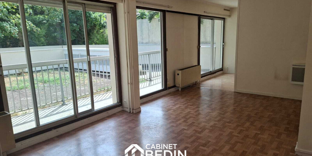 appartement à BORDEAUX (33000)