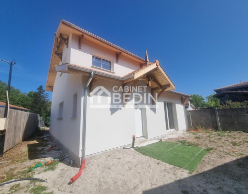 maison  ARES