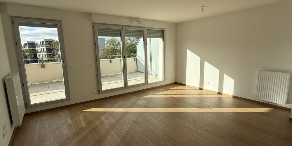 appartement à VILLENAVE D ORNON (33140)
