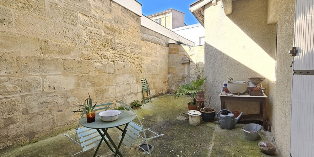 immeuble à BORDEAUX (33800)