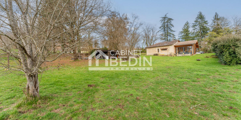 maison à ST GENES DE LOMBAUD (33670)