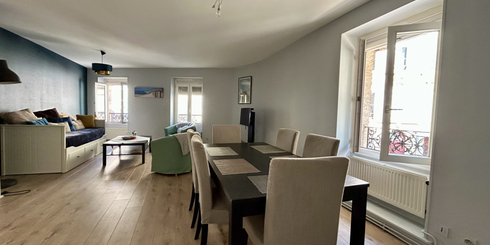 appartement à BORDEAUX (33000)
