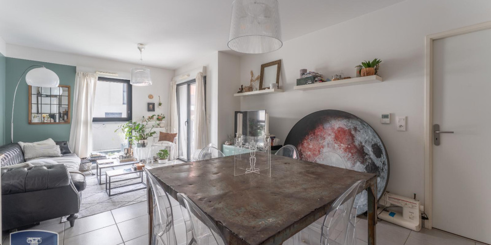 appartement à BORDEAUX (33300)