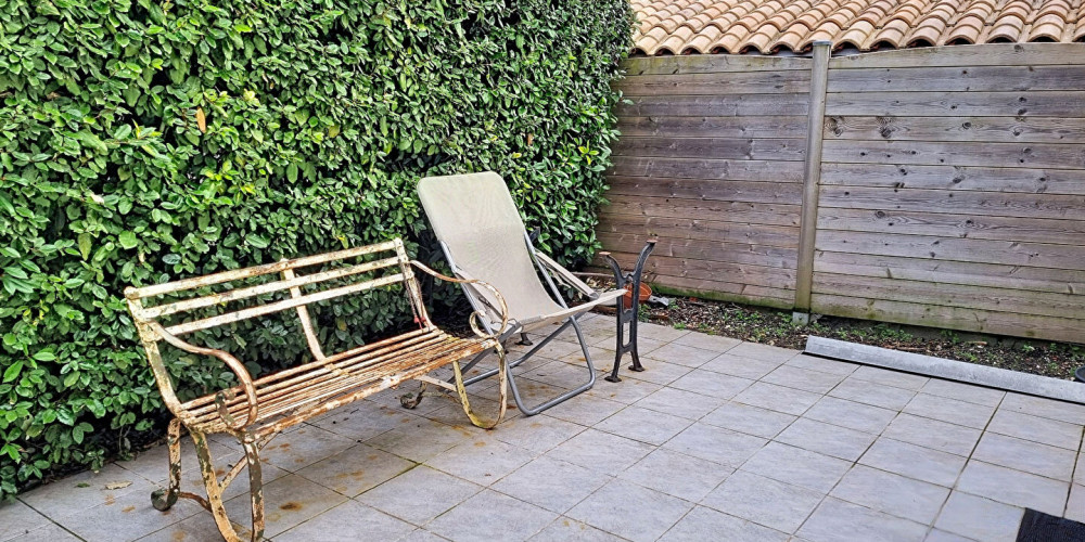 maison à LE TAILLAN MEDOC (33320)