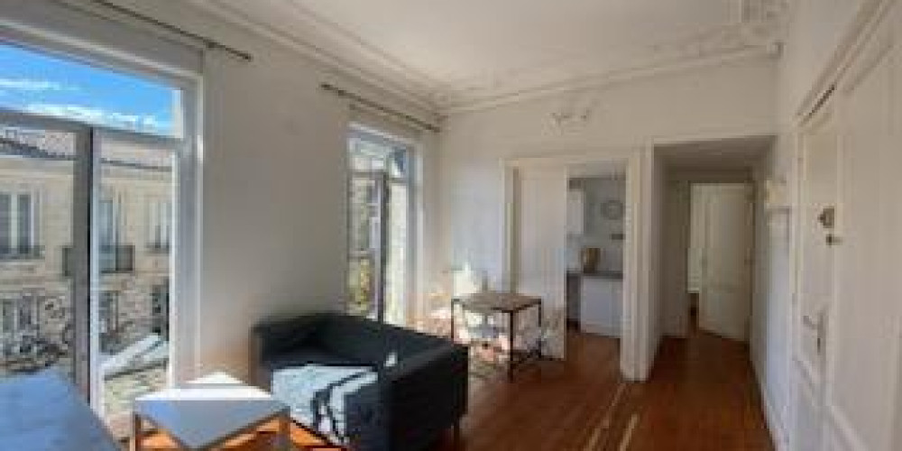 appartement à BORDEAUX (33800)