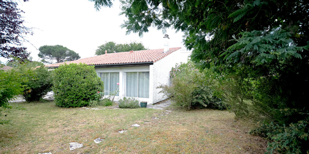 maison à CESTAS (33610)