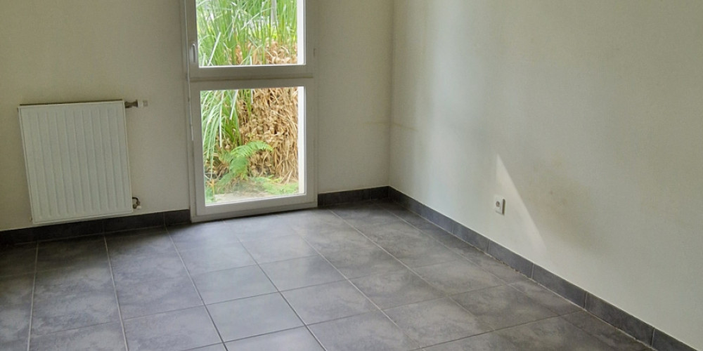 appartement à BORDEAUX (33300)