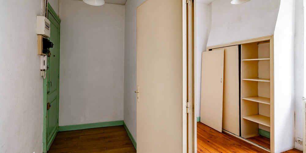 immeuble à BORDEAUX (33000)