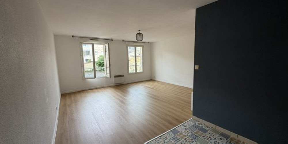 appartement à BORDEAUX (33800)