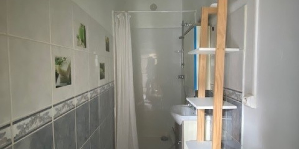 appartement à BORDEAUX (33000)