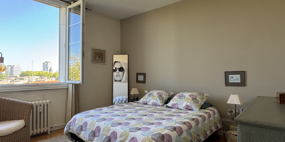 appartement à BORDEAUX (33000)