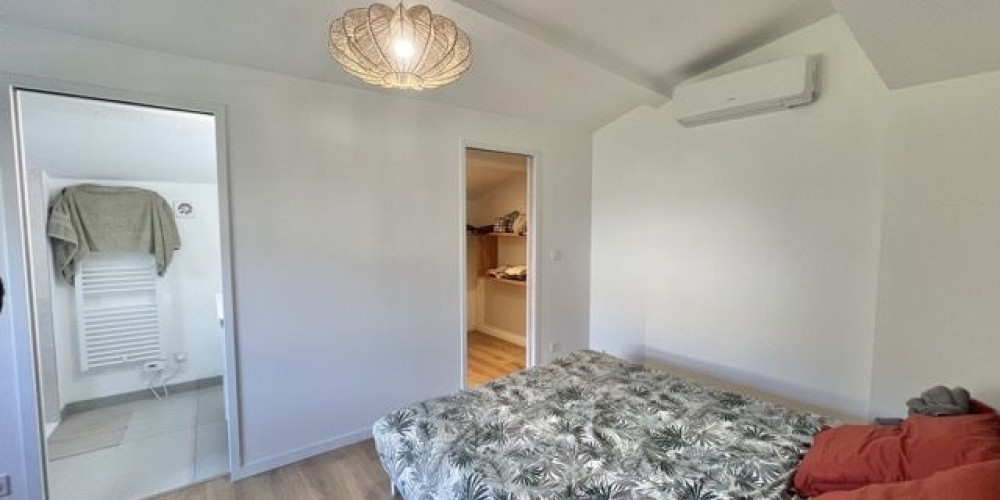 maison à NEAC (33500)