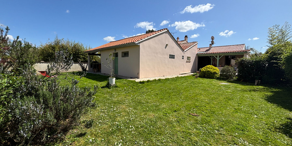 maison à COUTRAS (33230)