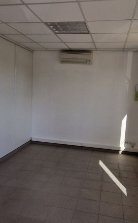 Local commercial  LIBOURNE