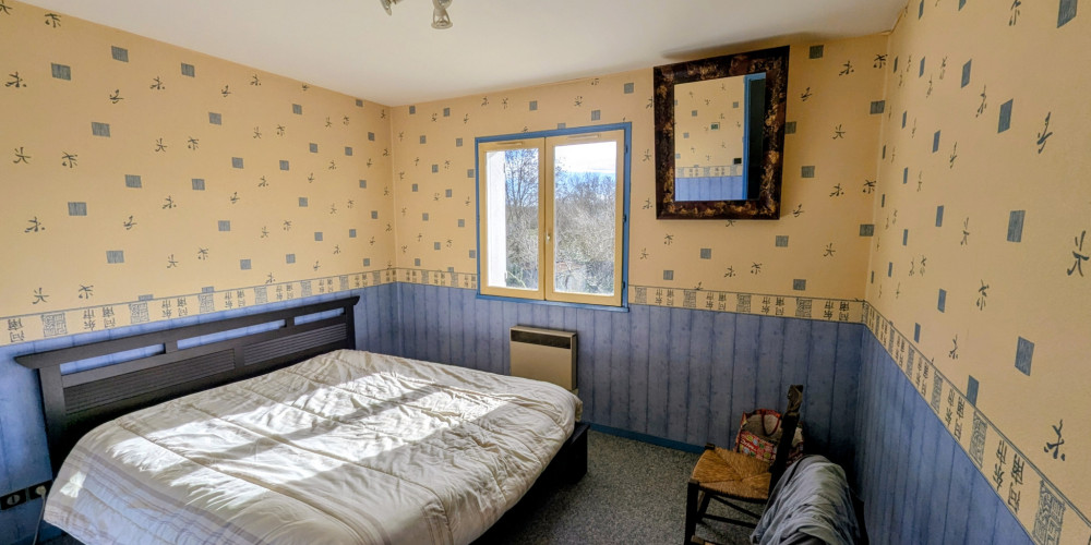 maison à AMBARES ET LAGRAVE (33440)