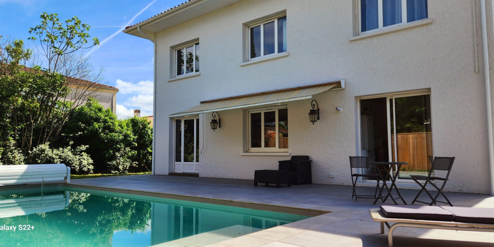 maison à MERIGNAC (33700)