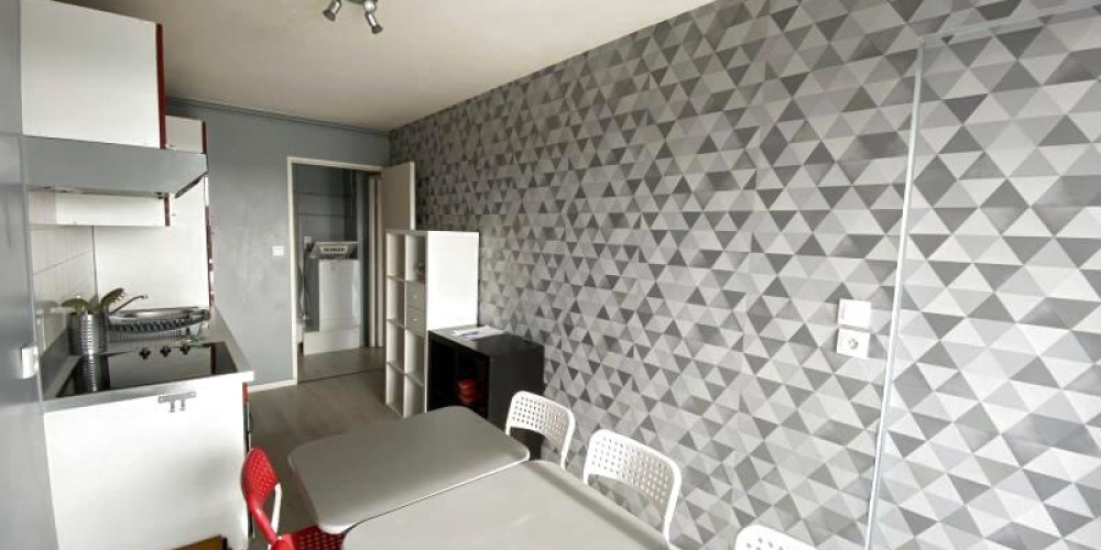 appartement à BORDEAUX (33000)