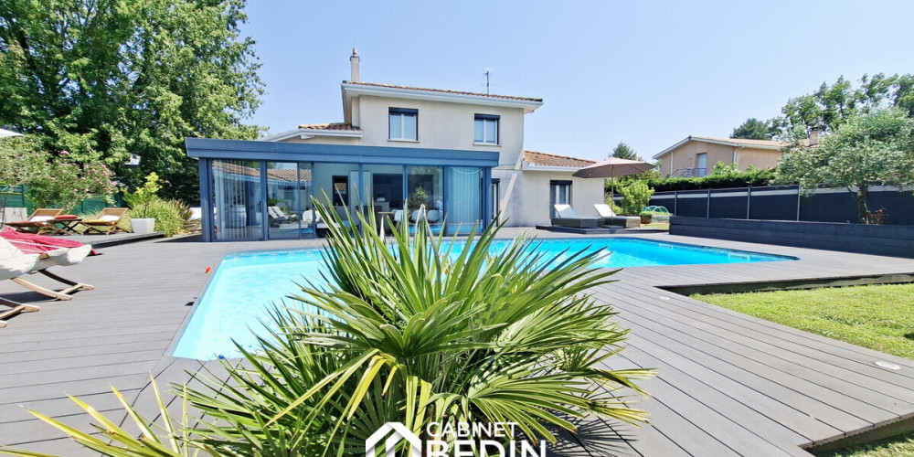 maison à MERIGNAC (33700)