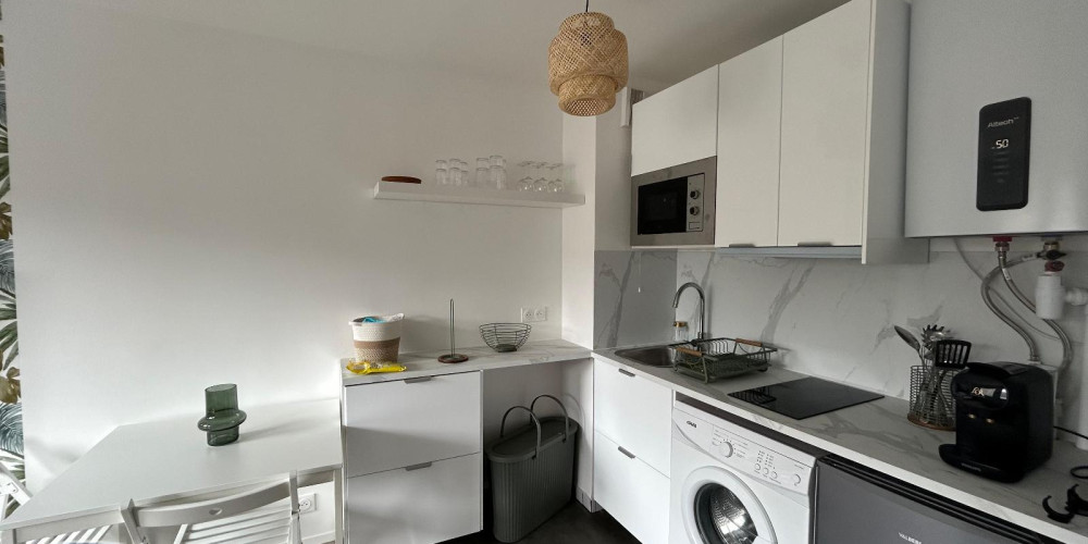 appartement à BORDEAUX (33800)
