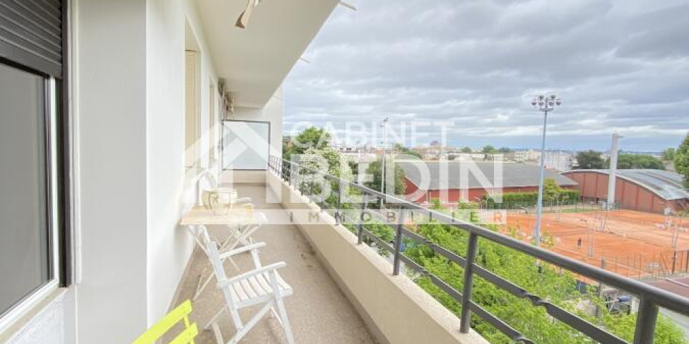 appartement à BORDEAUX (33200)