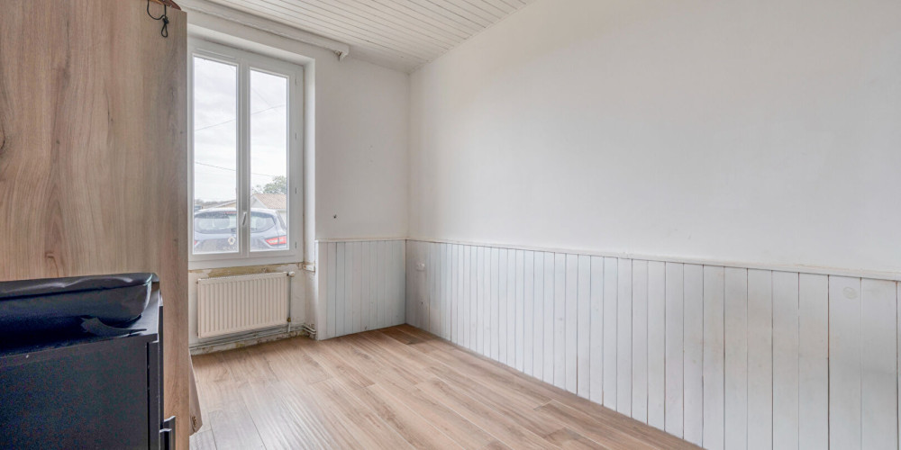 maison à QUEYRAC (33340)