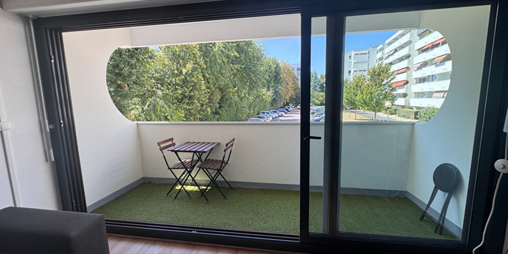 appartement à LE BOUSCAT (33110)