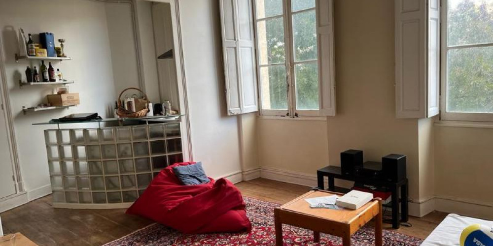 appartement à BORDEAUX (33000)