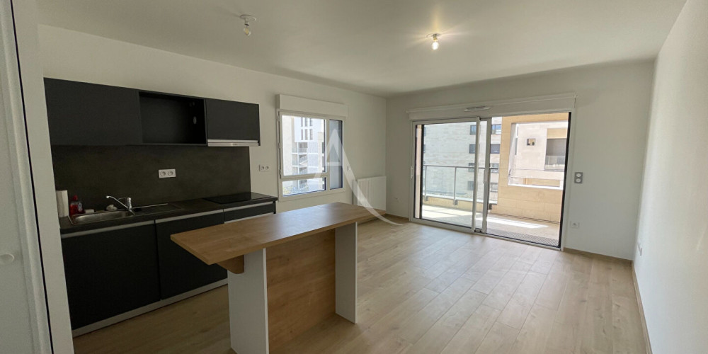 appartement à BRUGES (33520)