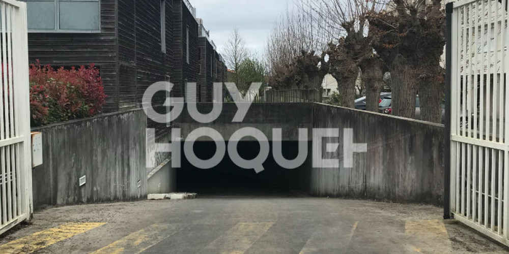 parking à TALENCE (33400)