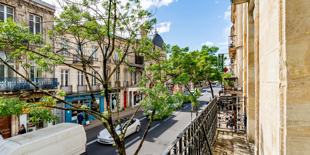immeuble à BORDEAUX (33000)